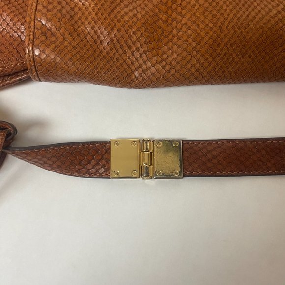 Vince Camuto Brown Snake like Leather Purse - Picture 12 of 15